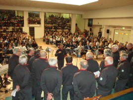 Lezione-concerto di canti risorgimentali all'Istituto Tecnico per le Attività Sociali di Macerata (2 aprile 2011)