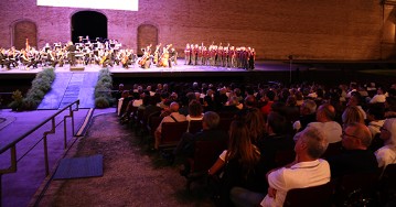 Arena Sferisterio, 27 agosto 2014 Concerto insieme all’Orchestra Sinfonica "Monteverdi"