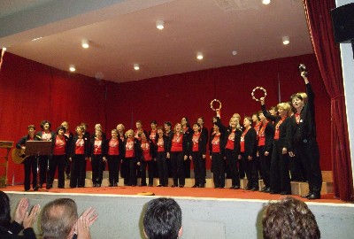 Il Coro del Centro Culturale Italiano di Parigi "Sono solo canzonette"